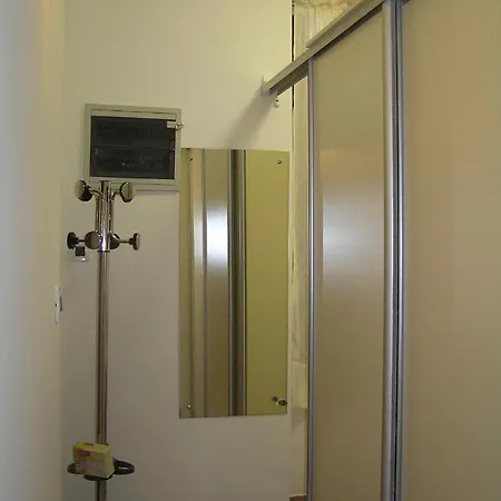 With Wifi - 13822 풀라